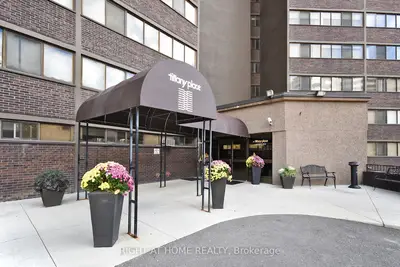 11 Wincott Drive 1508, Toronto W09, ON M9R 2R9