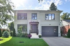 1456 Applewood Road, Mississauga, ON L5E 2M1