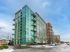 200 Manitoba Street 406, Toronto W06, ON M8Y 3Y9