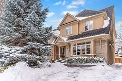 79 Raymond Avenue, Toronto W02, ON M6S 2B1