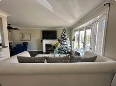 1353 Sheldon Avenue, Oakville, ON L6L 2P9