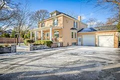 1597 Steveles Crescent MAIN, Mississauga, ON L5J 1H8