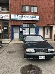 2415 St Clair Avenue W Main, Toronto W02, ON M6N 1K9