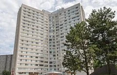 3695 Kaneff Crescent 206, Mississauga, ON L5A 4B6