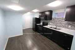 4820 Yorkshire Avenue Lower, Mississauga, ON L4Z 4H3