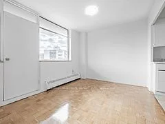 2255 Weston Road 501, Toronto W04, ON M9N 1Y5