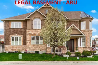 Detached in Milton