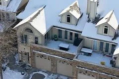 3230 New Street 3, Burlington, On L7n 1m8
