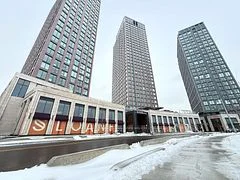 31 York Garden Way Unit 1, Toronto, On M6a 2v1