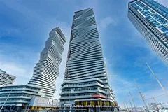 3900 Confederation Parkway 5702, Mississauga, ON L5B 3J1