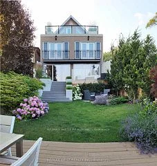 Detached in Toronto