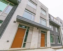 23 Applewood Lane 79, Toronto W08, On M9c 0c1