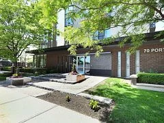 70 Port Street E 605, Mississauga, On L5g 4v8