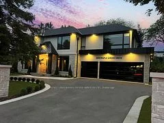 204 Maple Grove Drive, Oakville, ON L6J 4V3