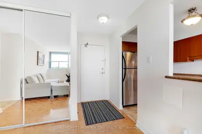 3501 Glen Erin Drive 905, Mississauga, On L5l 2e9