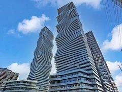 3900 Confederation Parkway 1606, Mississauga, ON L5B 0M3
