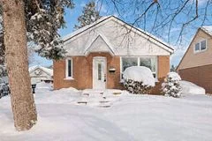 40 Allenby Avenue, Toronto W10, ON M9W 1S6