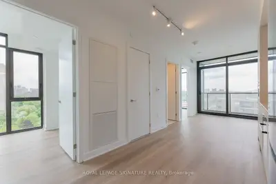 86 Dundas Street E 1204, Mississauga, On L5a 1w4