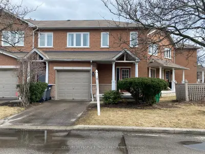 833 Scollard Court 52, Mississauga, ON L5V 2B4