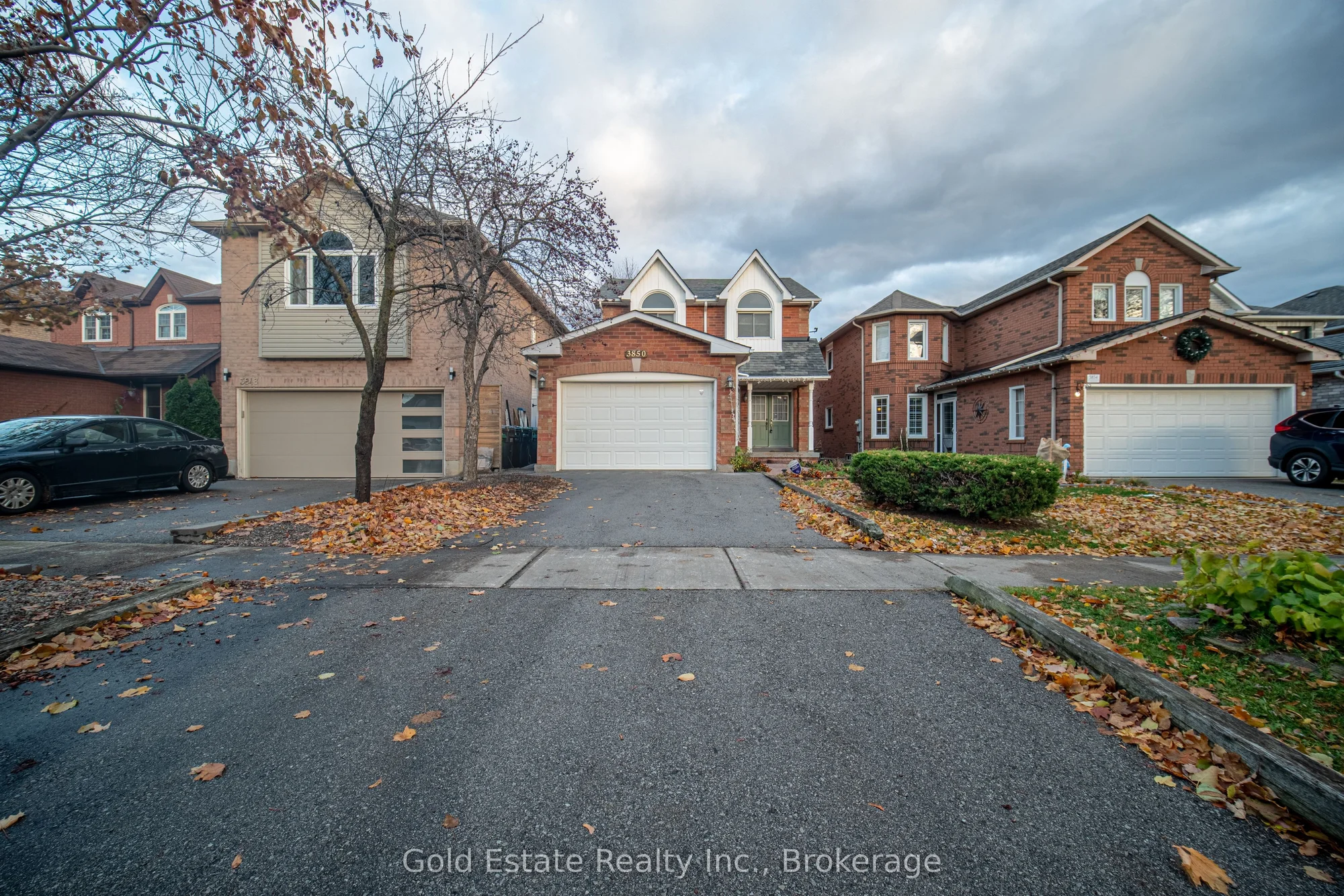 3850 Cedar Hedge Rise, Mississauga, ON L5N 6X2