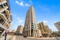 208 Enfield Place E 602, Mississauga, ON L5B 0B8