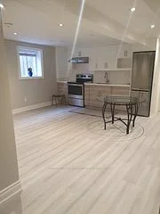 4123 Woodington Drive, Mississauga, ON L4Z 1K2