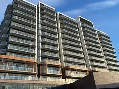 220 Missinnihe Way 503, Mississauga, ON L5H 0A7