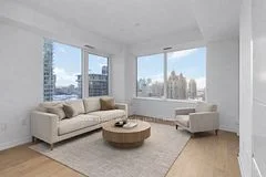 395 Square One Drive 2004, Mississauga, ON L5B 0P6