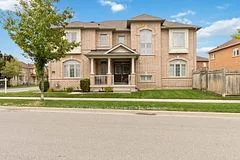 573 Gardenbrook Avenue, Oakville, ON L6M 0P5