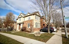 2253 Baronwood Drive, Oakville, On L6m 4x1
