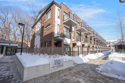 110 Canon Jackson Drive 102, Toronto W04, On M6m 0c1