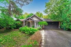 1595 Calverton Court, Mississauga, ON L5G 2W4