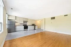 1207 Hurontario Street B, Mississauga, ON L5G 3H2