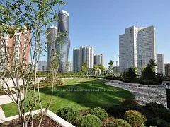 208 Enfield Place 1708, Mississauga, ON L5B 0B8