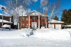 9 Jackson Court, Orangeville, ON L9W 3K5