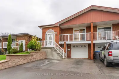 4036 Dunmow Crescent Upper, Mississauga, On L4z 1c9