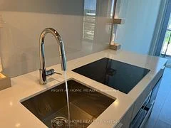 28 Ann Street 506, Mississauga, On L5g 0e1