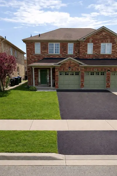 Semi-Detached in Brampton