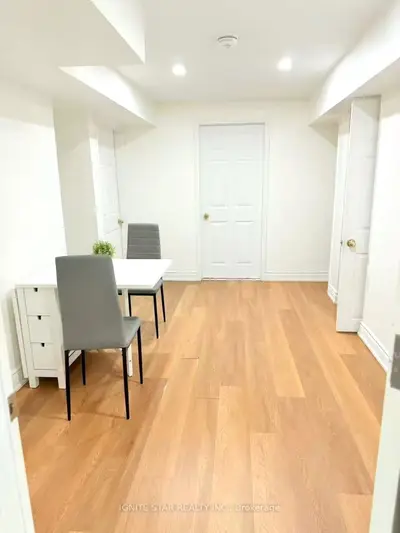 2537 Ambercroft Trail basement apartment, Mississauga, ON L5M 4K5