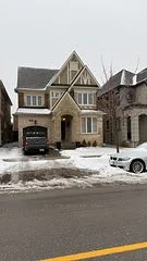 165 Wheat Boom Drive S, Oakville, ON L6H 0M8