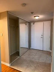 6720 Glen Erin Drive 505, Mississauga, On L5n 3k8