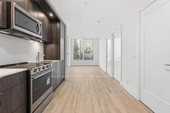25 Cordova Avenue 514, Toronto W08, On M9a 0e5
