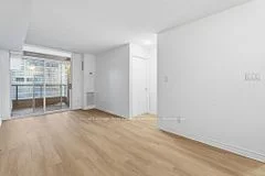 3880 Duke Of York Boulevard 1008, Mississauga, ON L5B 4M7