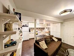 297 Keele Street B, Toronto W02, ON M6P 2K5