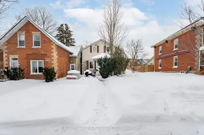 18 First Avenue Unit B, Orangeville, On L9w 1h8