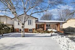 251 Elmwood Road, Oakville, ON L6K 2A9