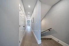 82 Pritchard Avenue 2, Toronto W03, ON M6N 1T3
