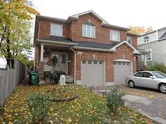 1016 Caven Street, Mississauga, On L5g 4j4