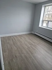 392 Jane Street 201, Toronto W02, ON M6S 3Z5