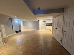 34 Flamborough Drive, Toronto W04, On M6m 2r4
